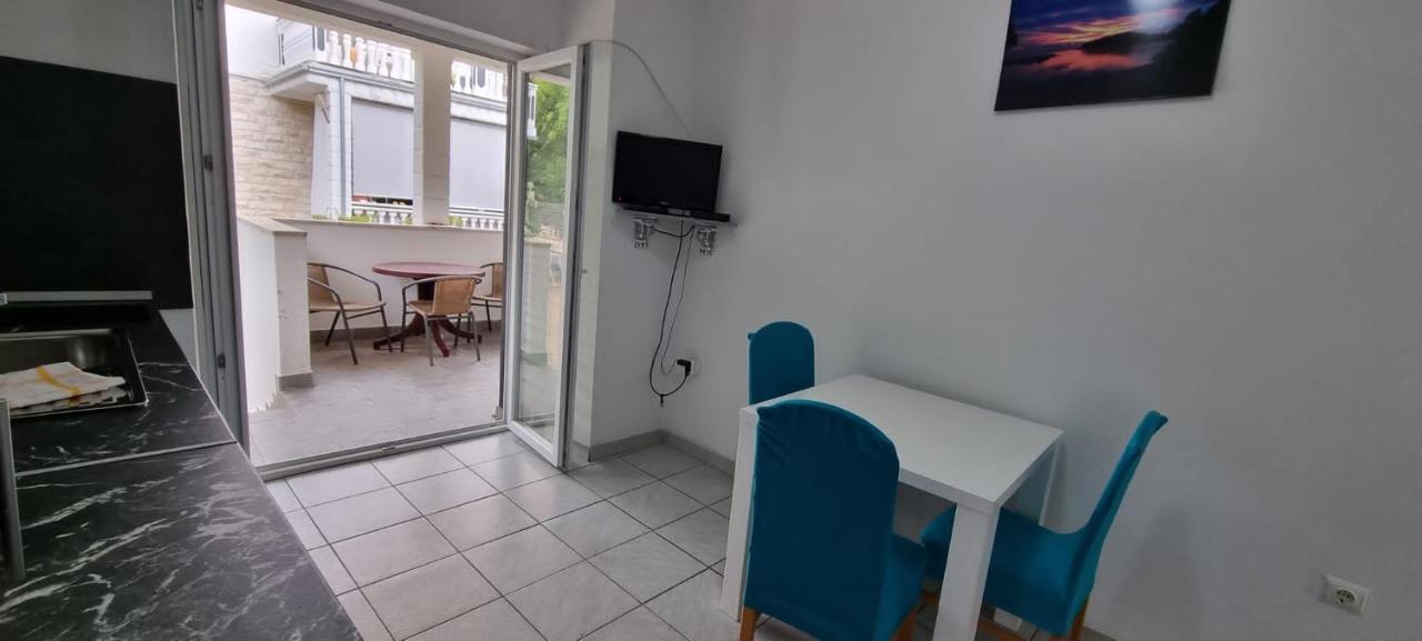 Apartments La Playa Πούλα Εξωτερικό φωτογραφία